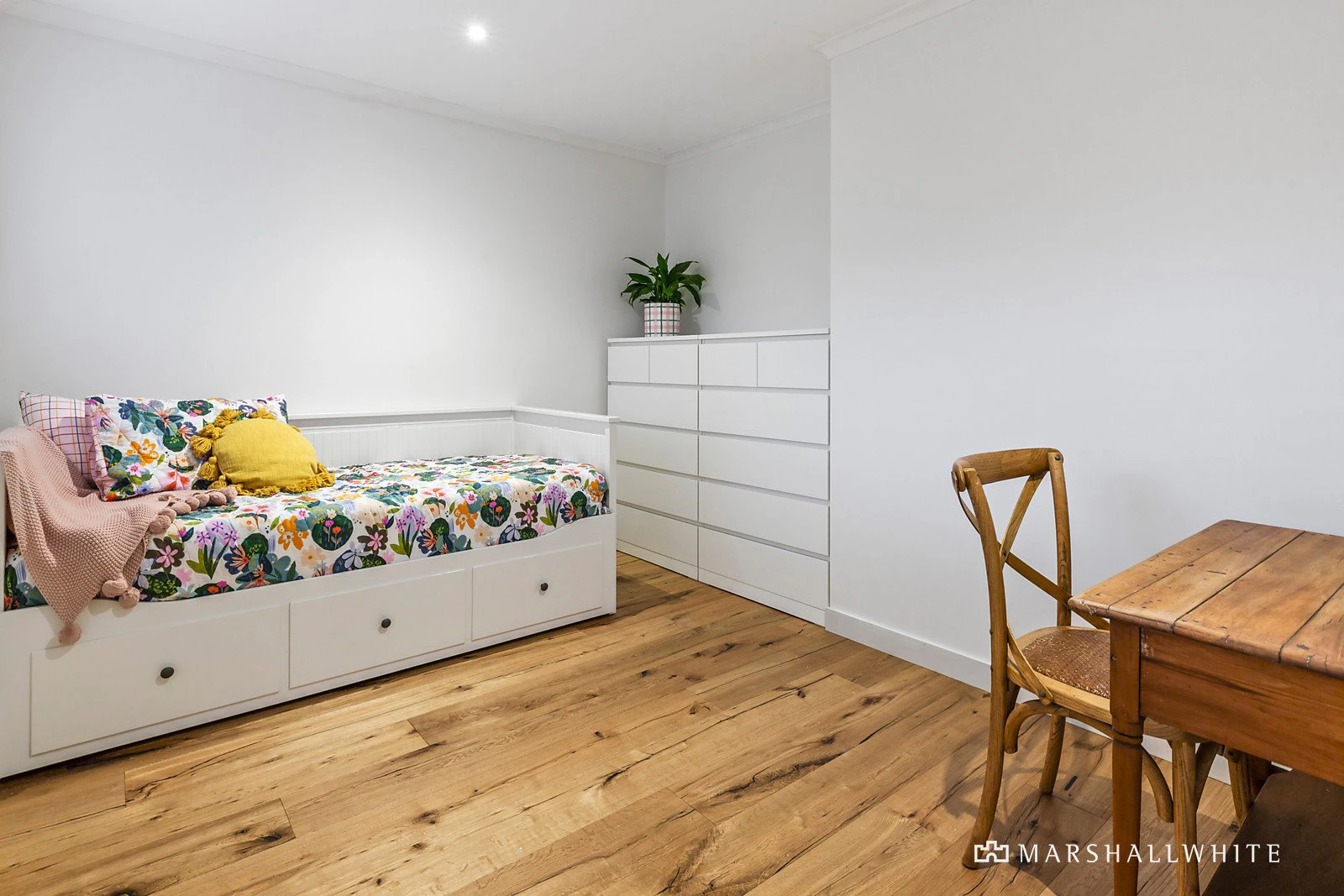 5 Balcombe Street, Mornington, VIC