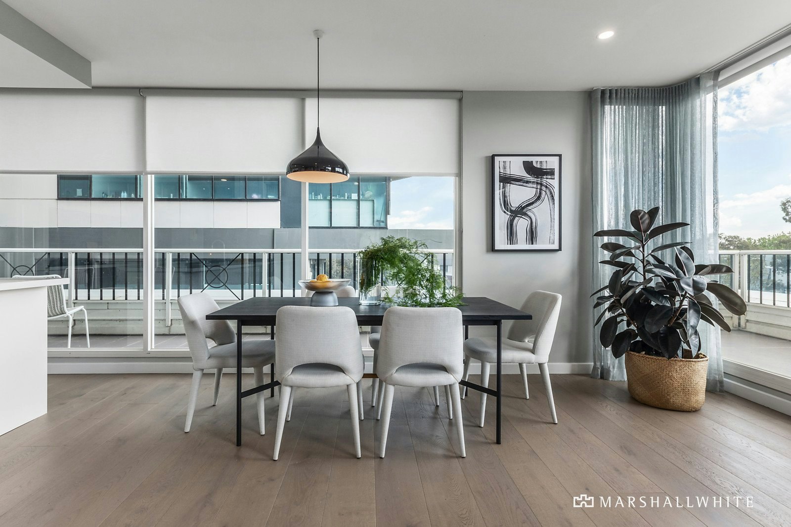 504/82 Queens Road, Melbourne, VIC