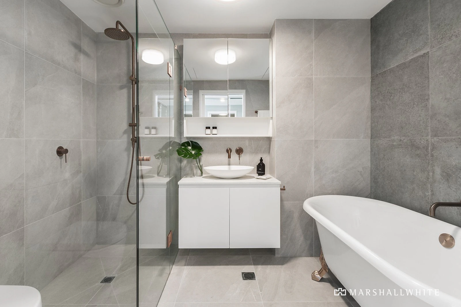 504/82 Queens Road, Melbourne, VIC