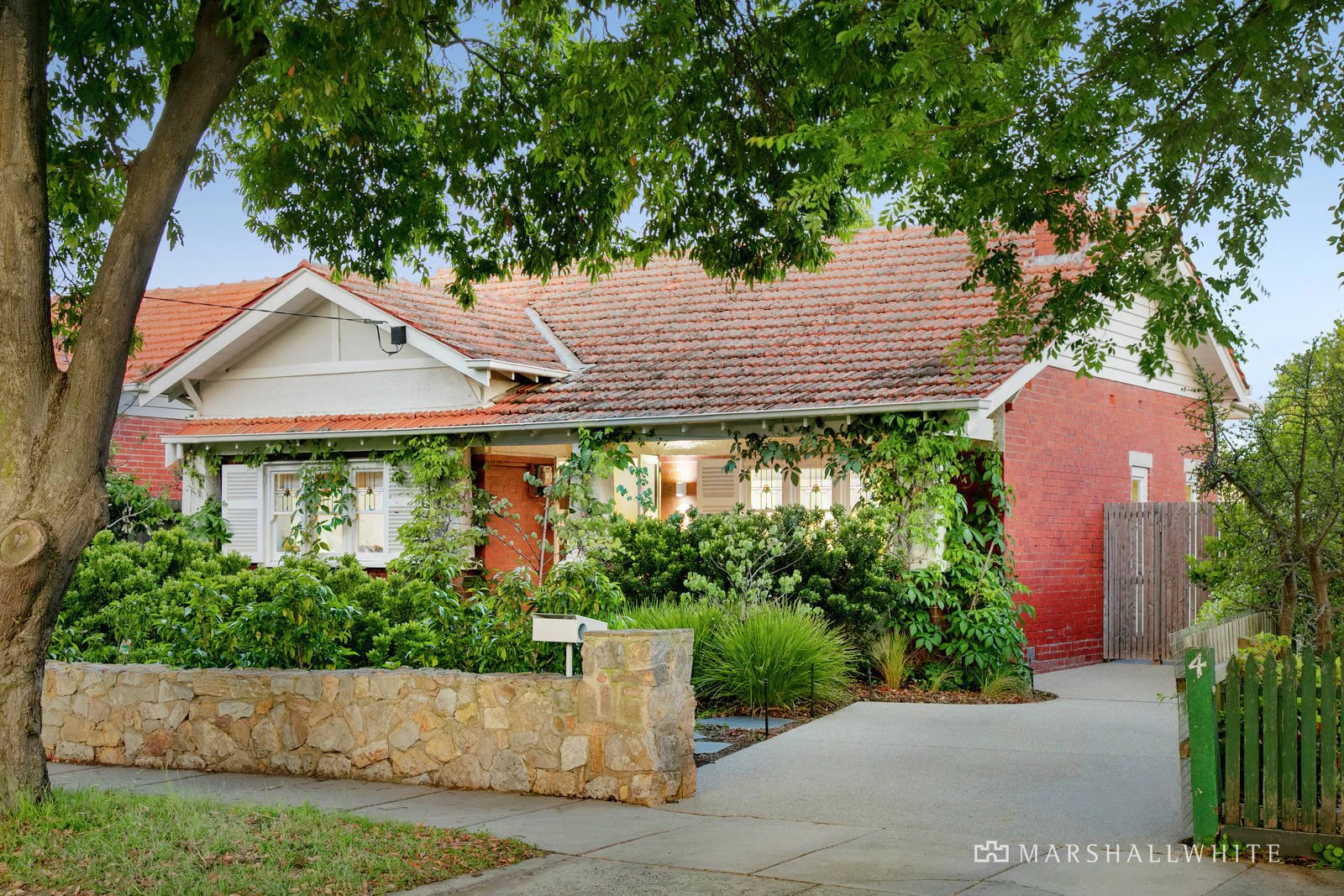 4 Lucas Street, Caulfield South, VIC