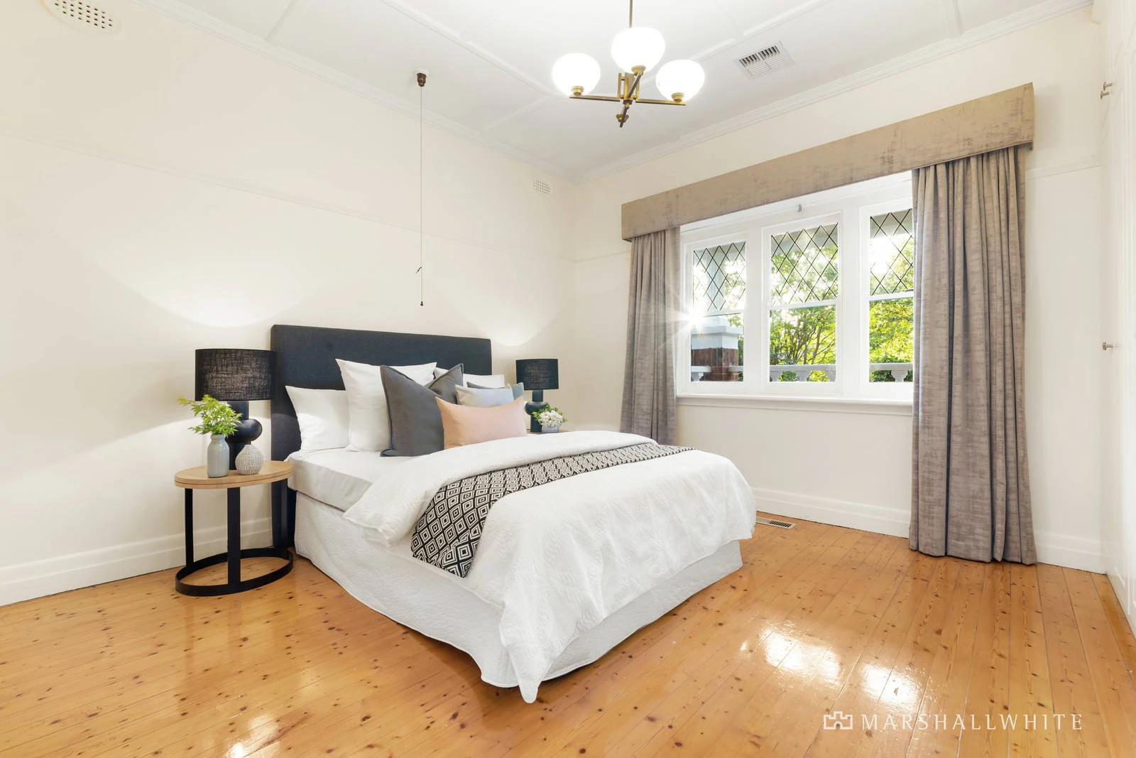 4 Lockhart Street, Camberwell, VIC