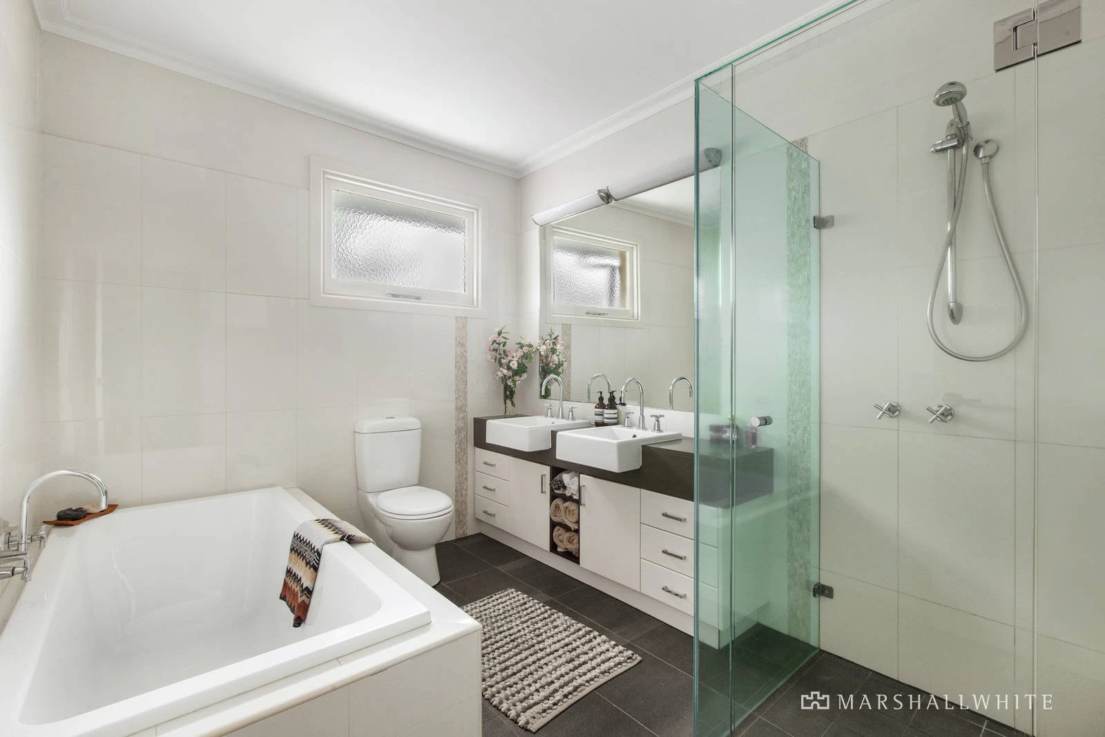 1 Earl Street, Kew, VIC