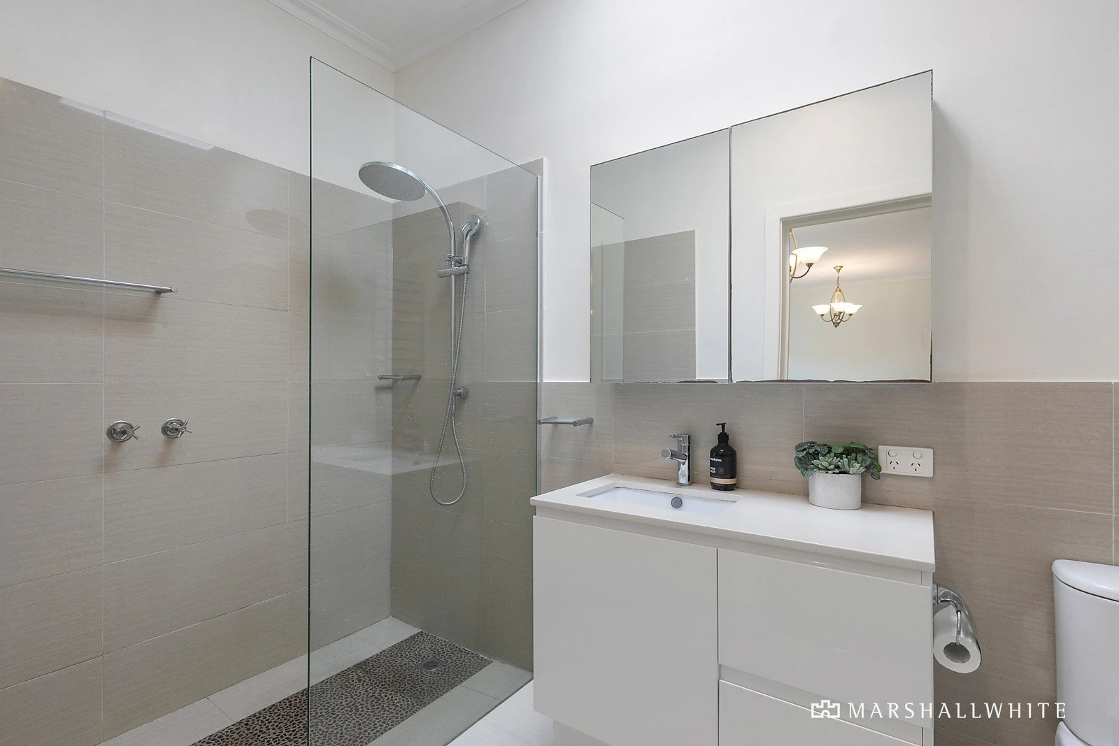 238 South Road, Brighton East, VIC