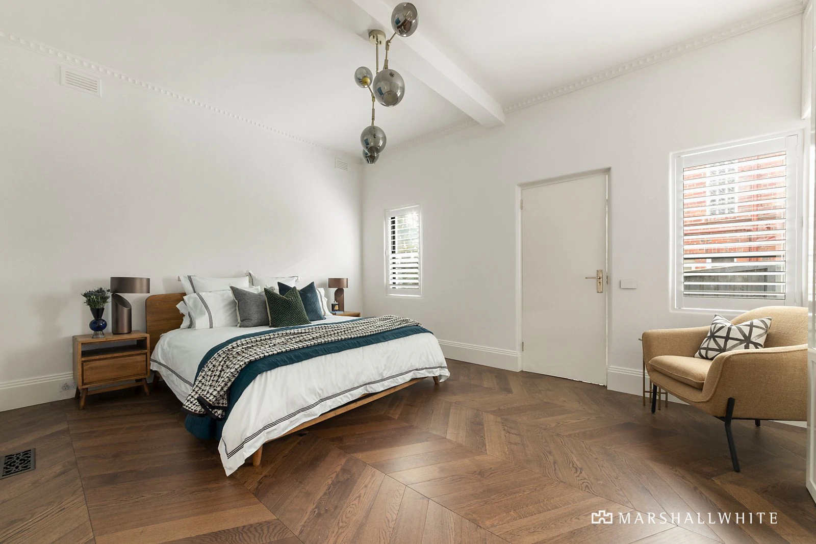 12 Hyton Crescent, Kew, VIC