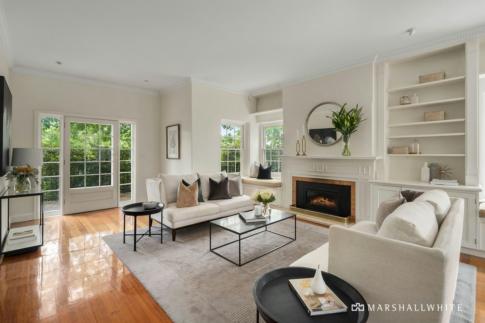 4 Grosvenor Court, Toorak, VIC