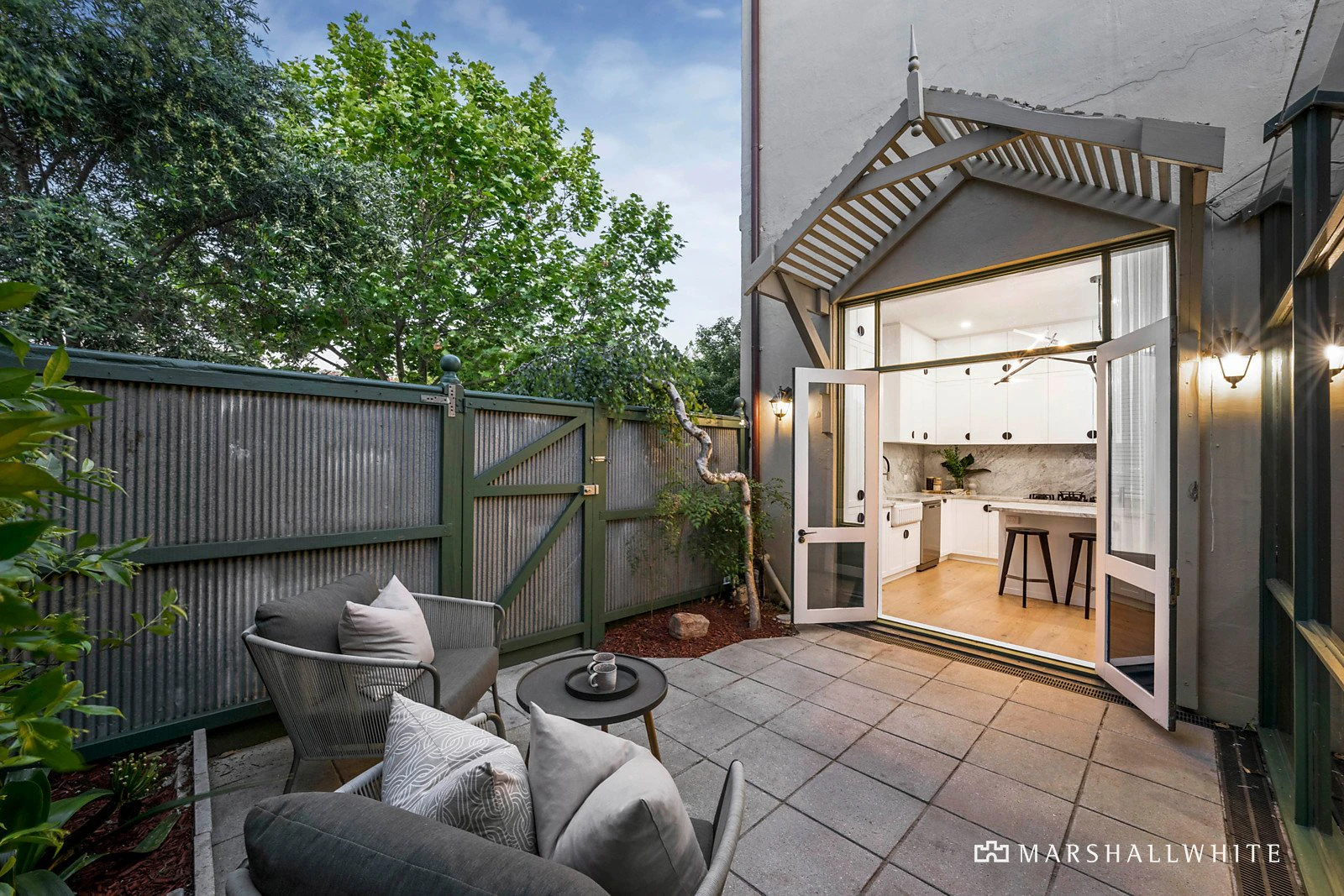 8 Wright Street, Middle Park, VIC