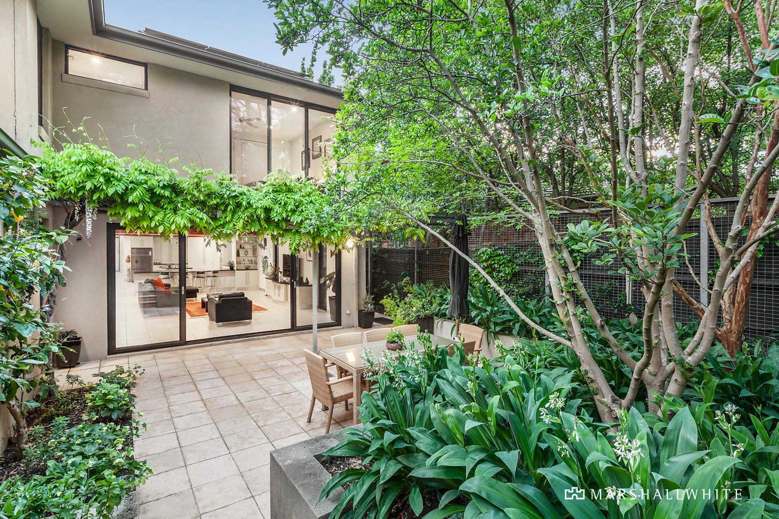 125 High Street, Glen Iris, VIC