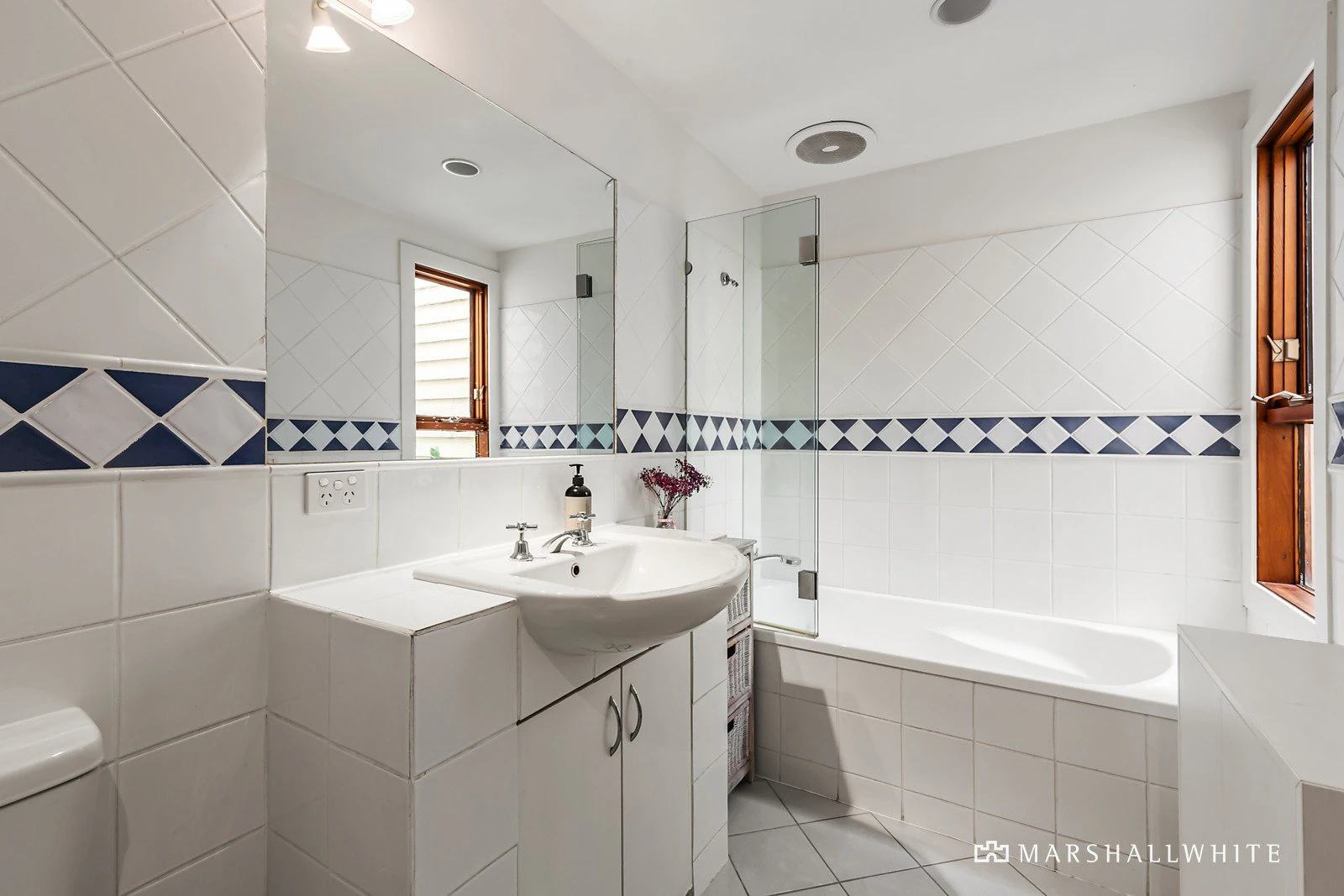 103 Ashworth Street, Albert Park, VIC