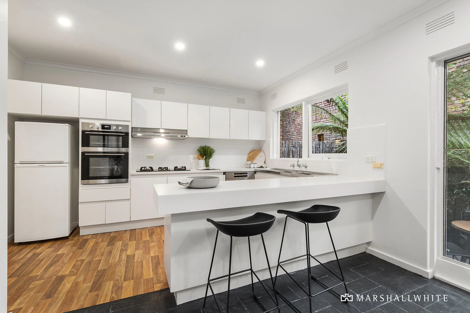 2/272 Cotham Road, Kew, VIC