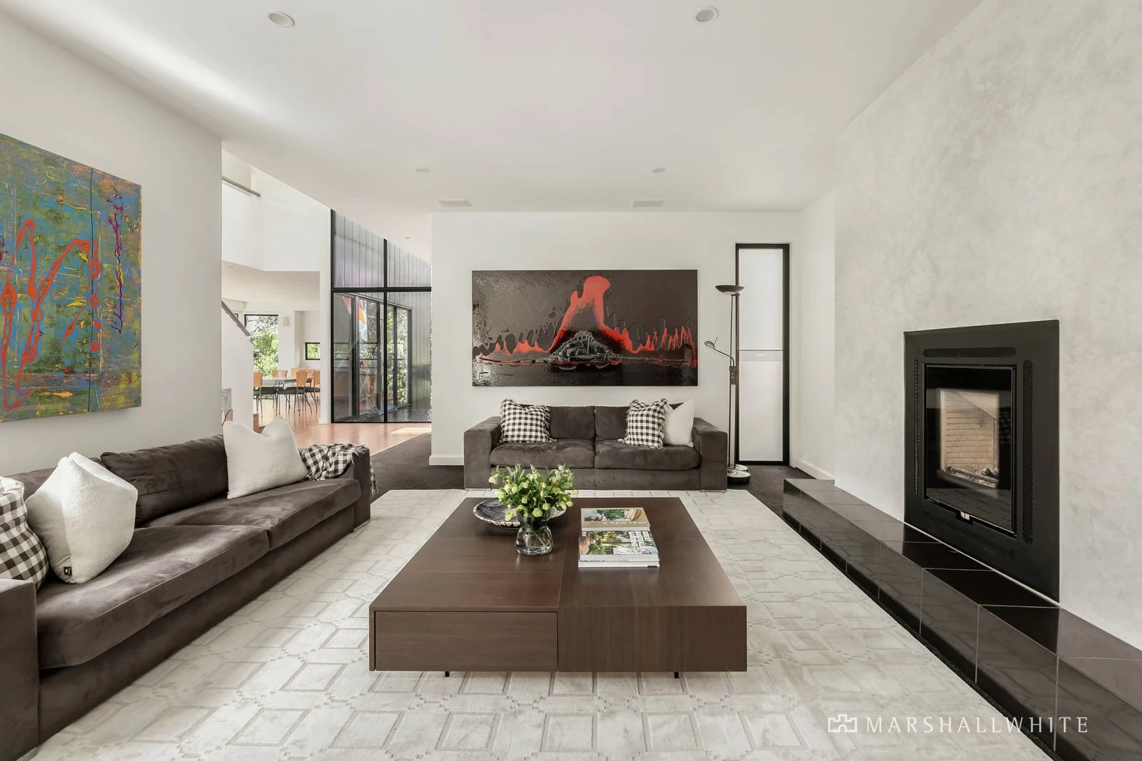 18 Thornbury Crescent, Malvern East, VIC