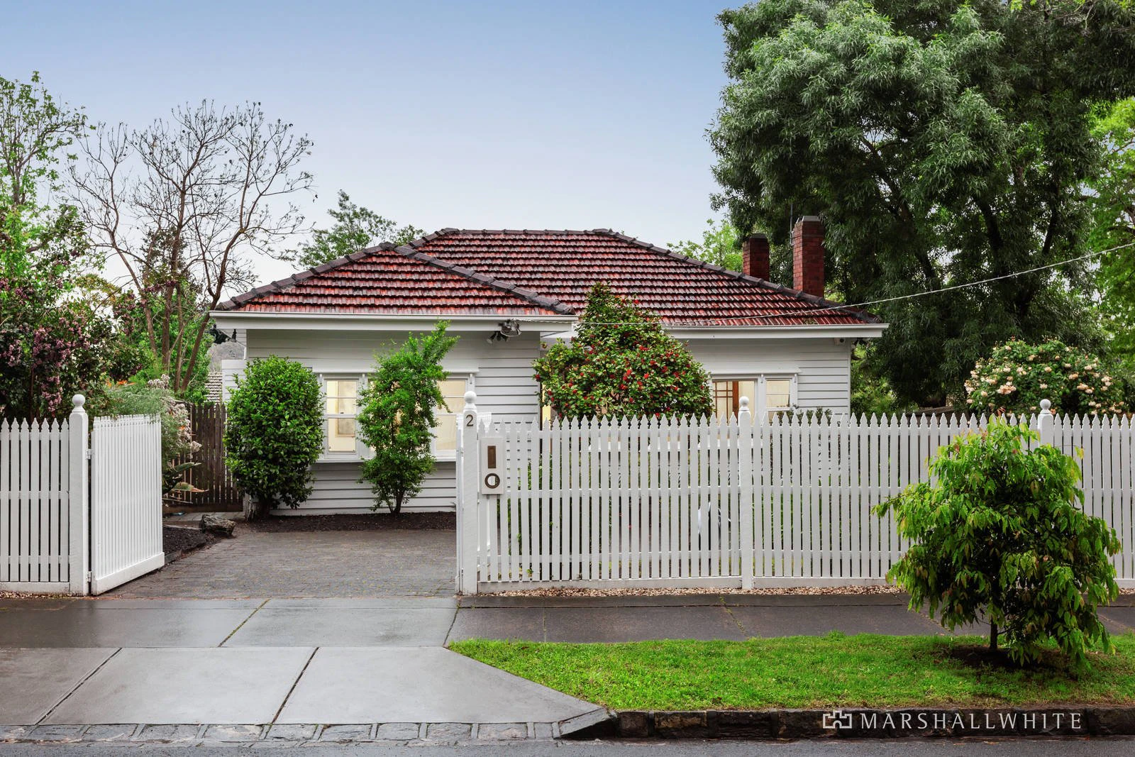 2 Kelvin Grove, Ashburton, VIC