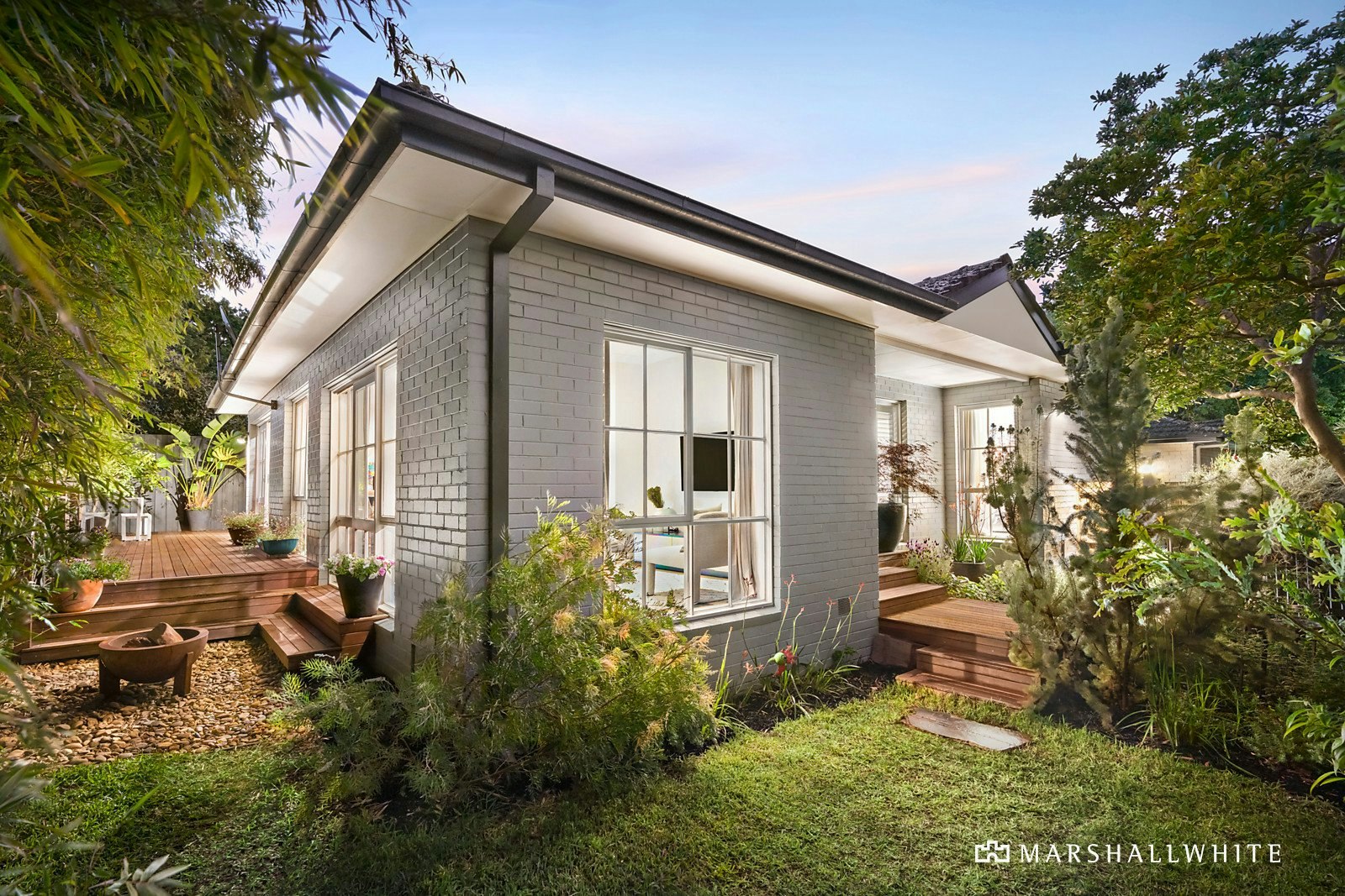 2/68 Paxton Street, Malvern East, VIC