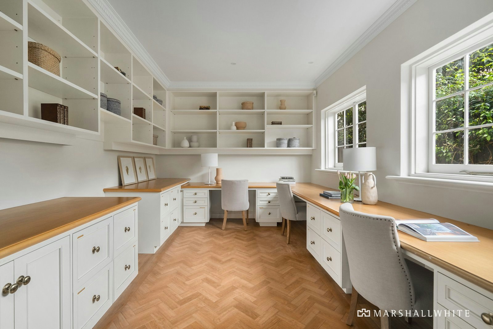 4 Grosvenor Court, Toorak, VIC