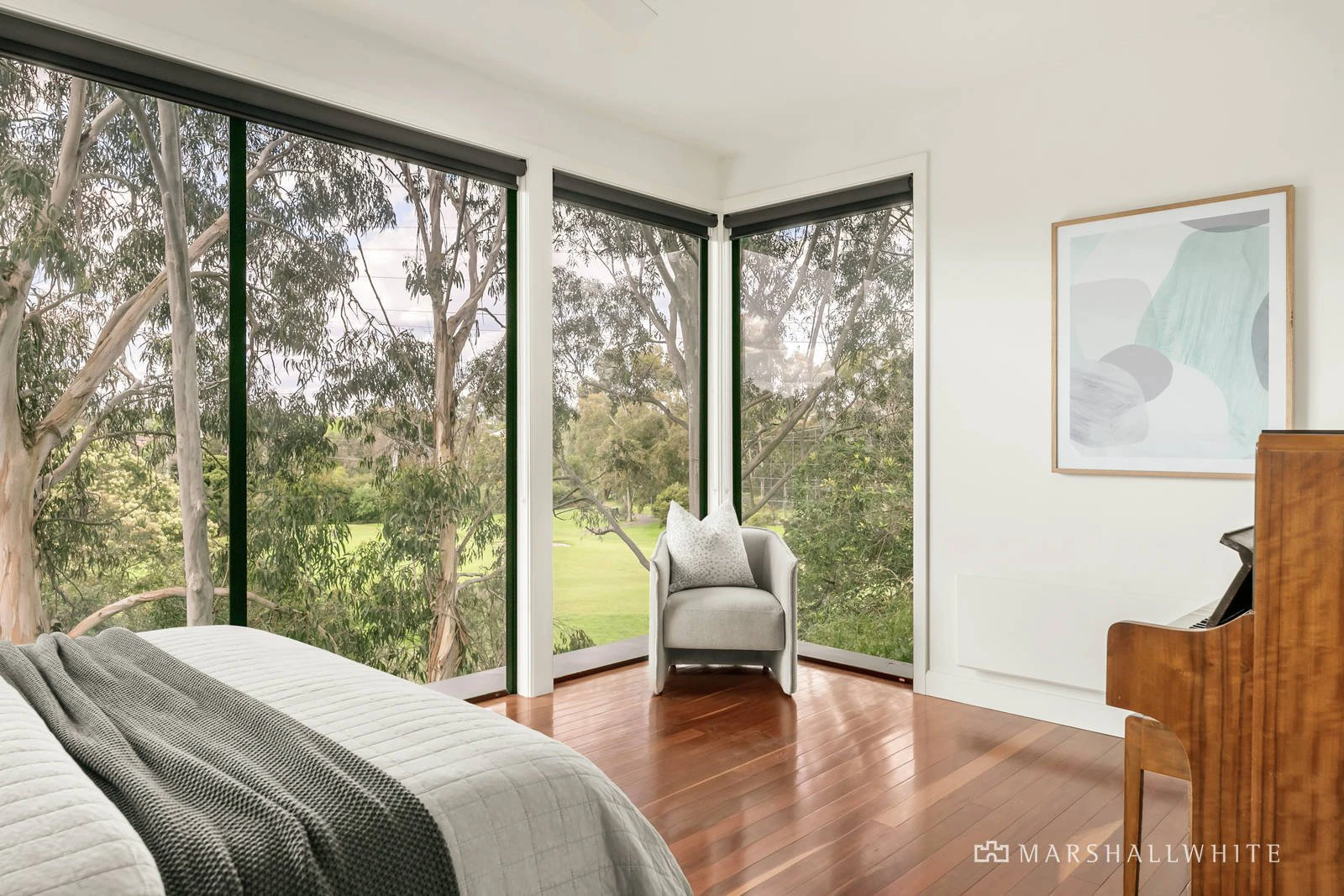 18 Thornbury Crescent, Malvern East, VIC