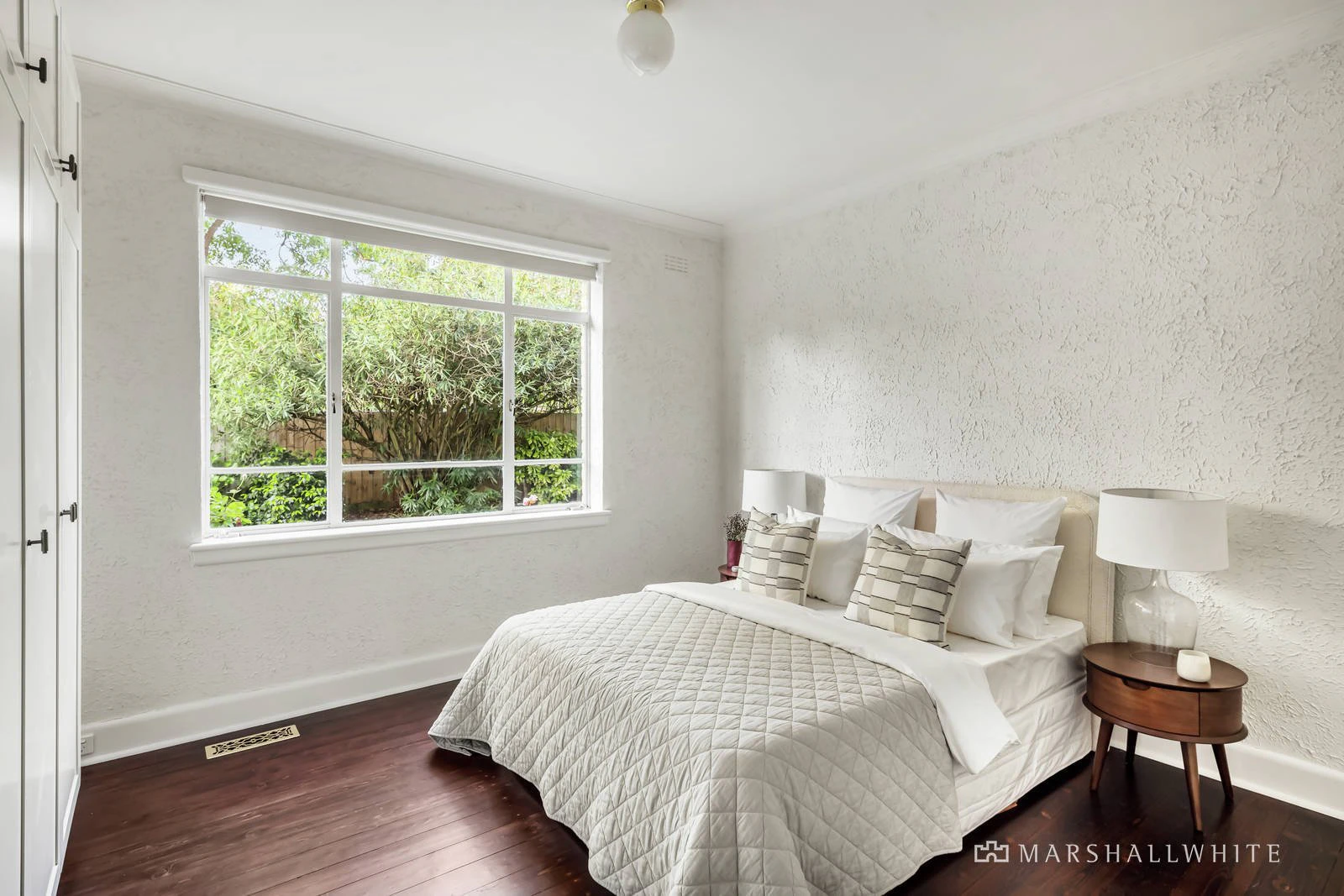 2/31 Mercer Road, Armadale, VIC