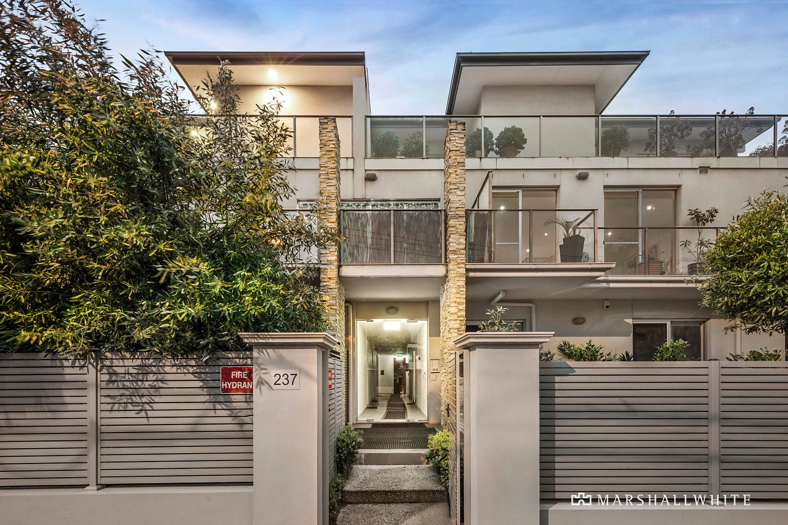 13/237 Hampton Street, Hampton, VIC