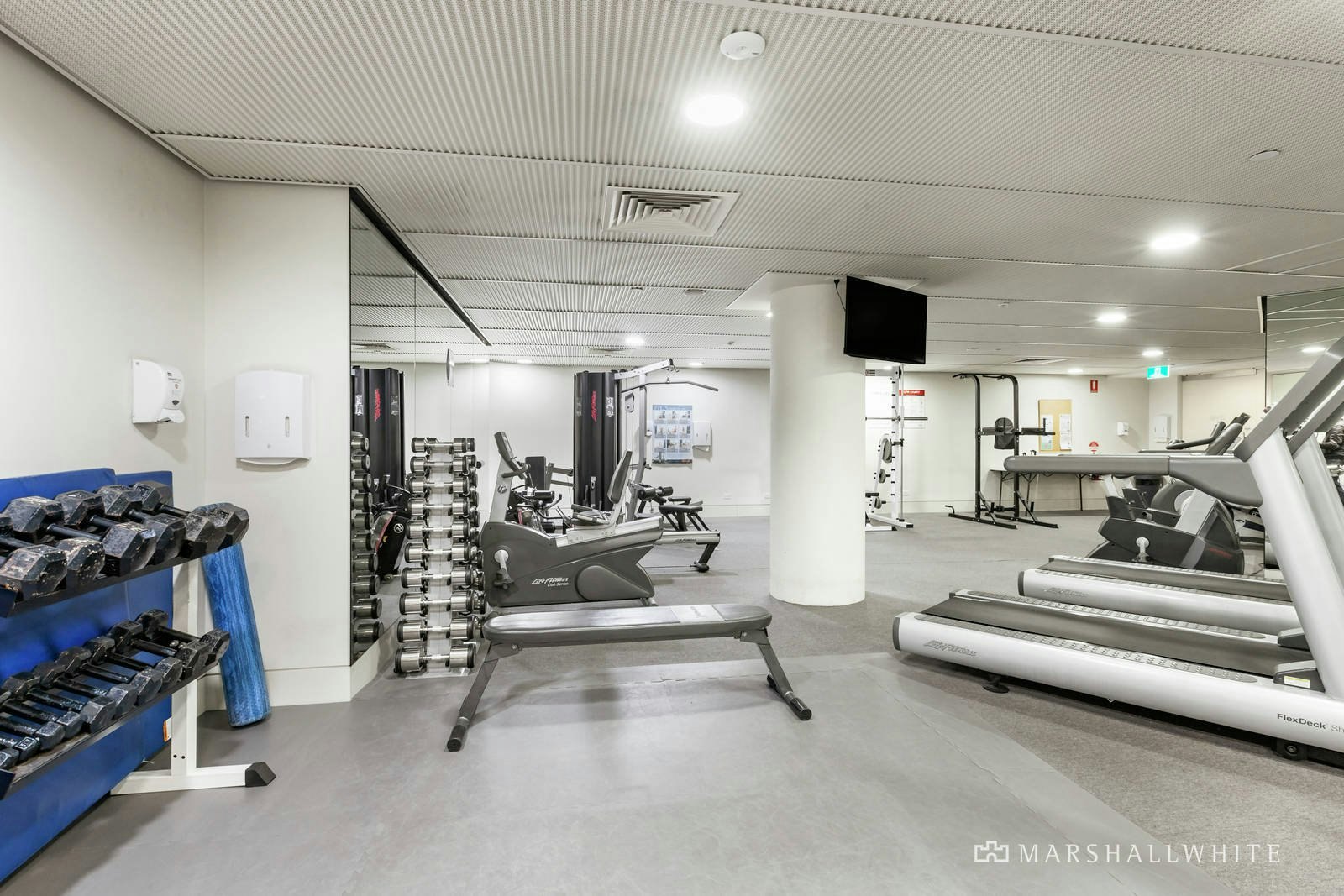 202/279 Wellington Parade South, East Melbourne, VIC