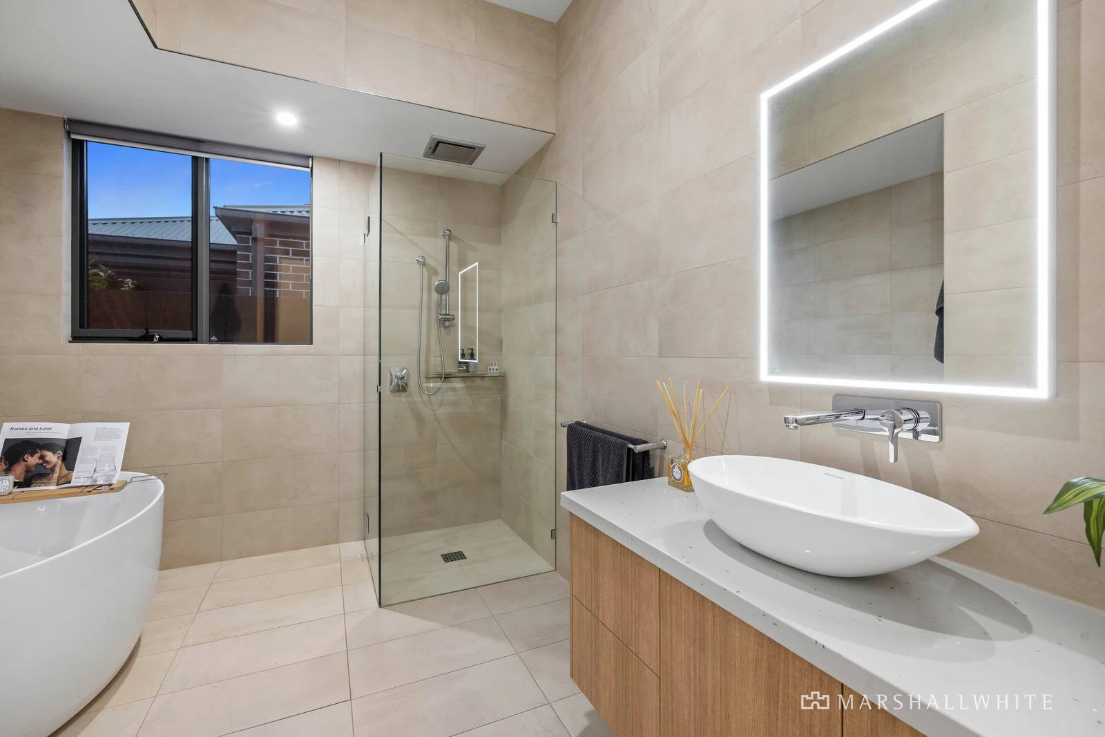 28 Beatty Parade, Mornington, VIC