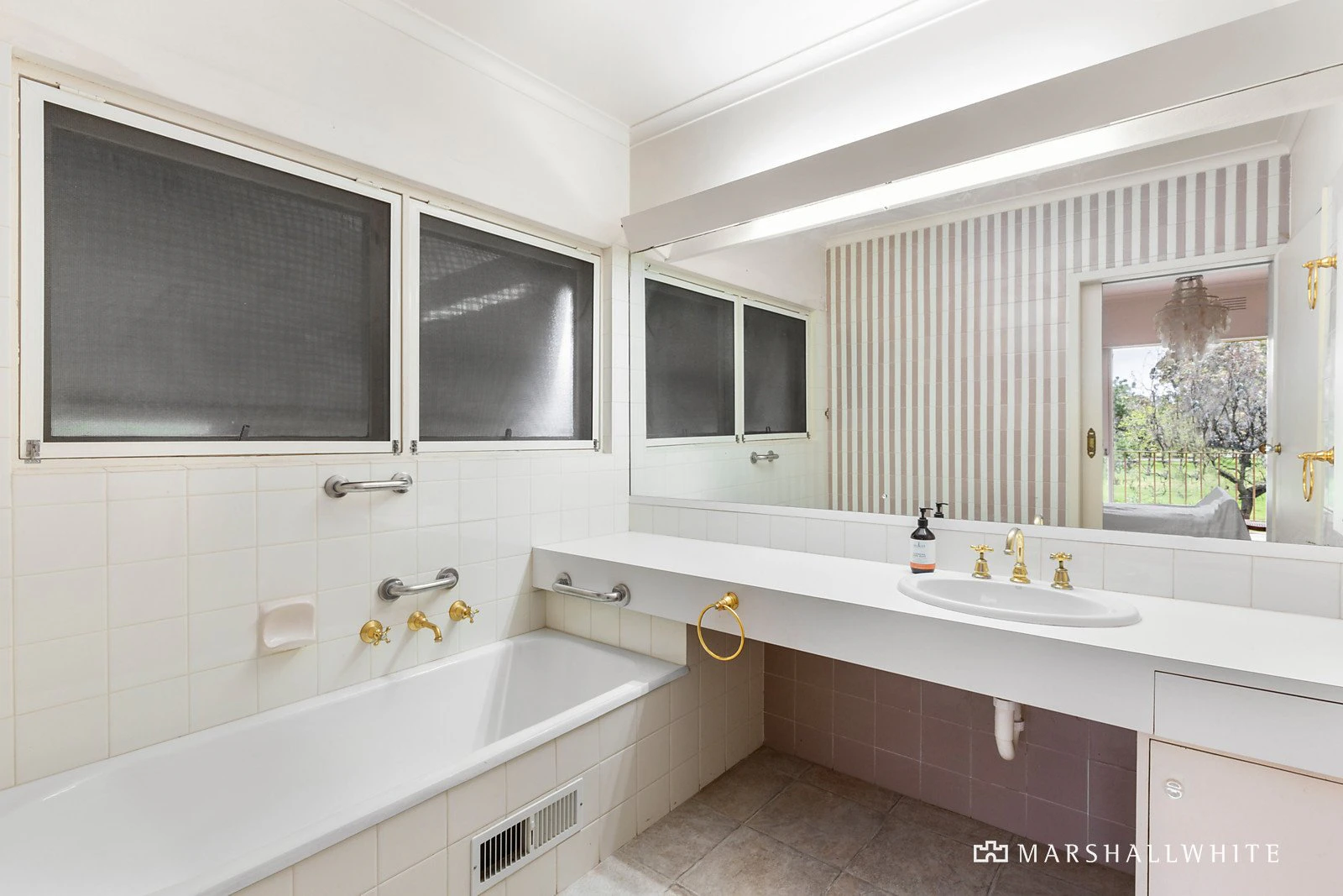 2 Hope Street, Brighton East, VIC