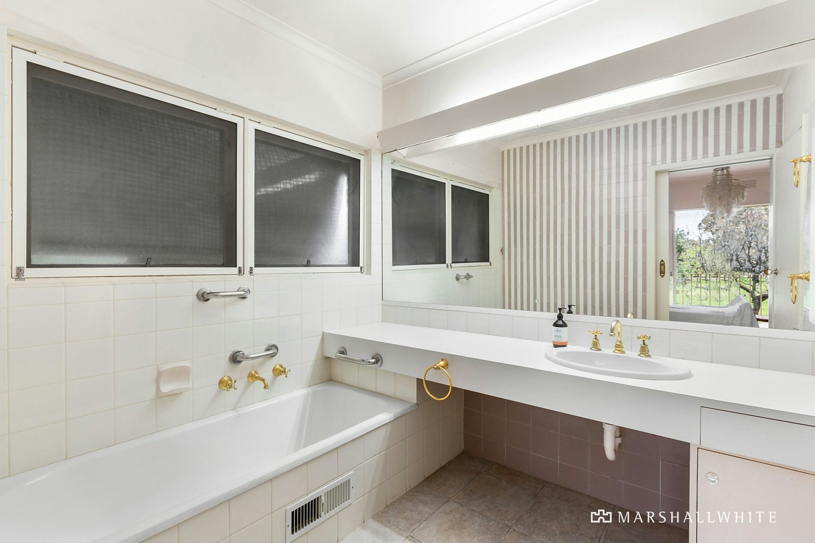 2 Hope Street, Brighton East, VIC