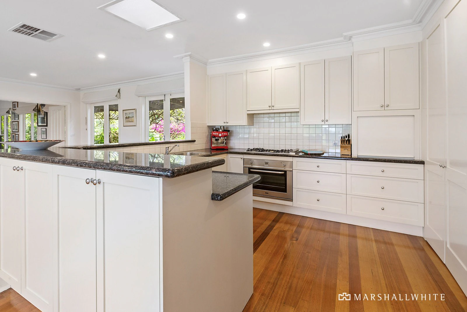 6 Thornton Road, Mount Eliza, VIC