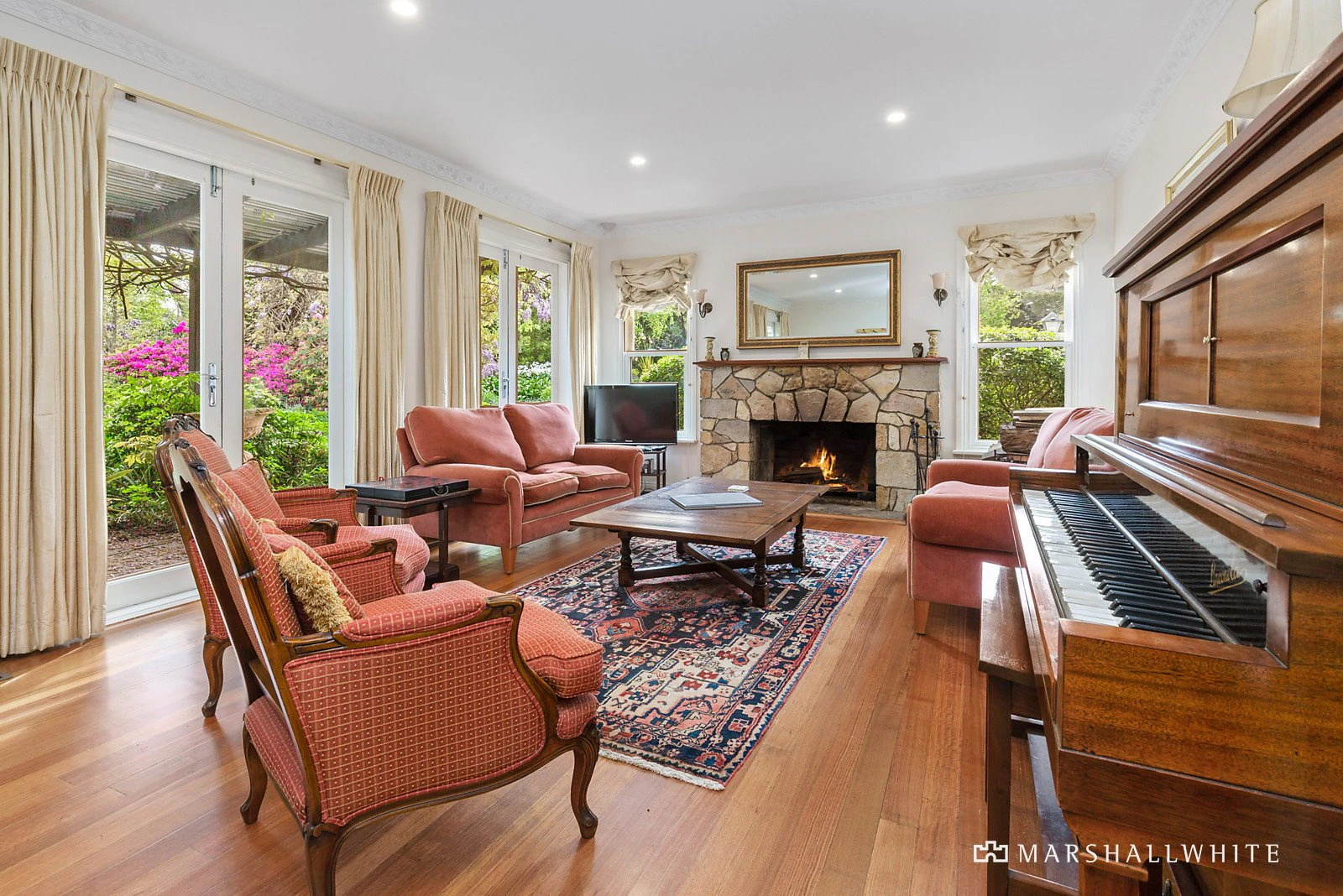 6 Thornton Road, Mount Eliza, VIC