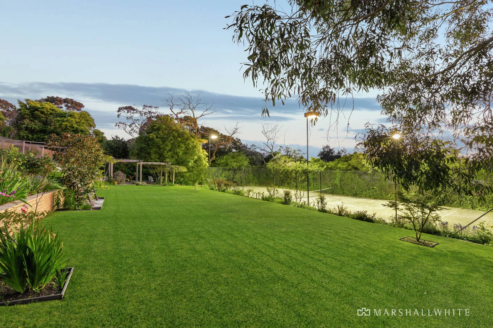 6 Thornton Road, Mount Eliza, VIC