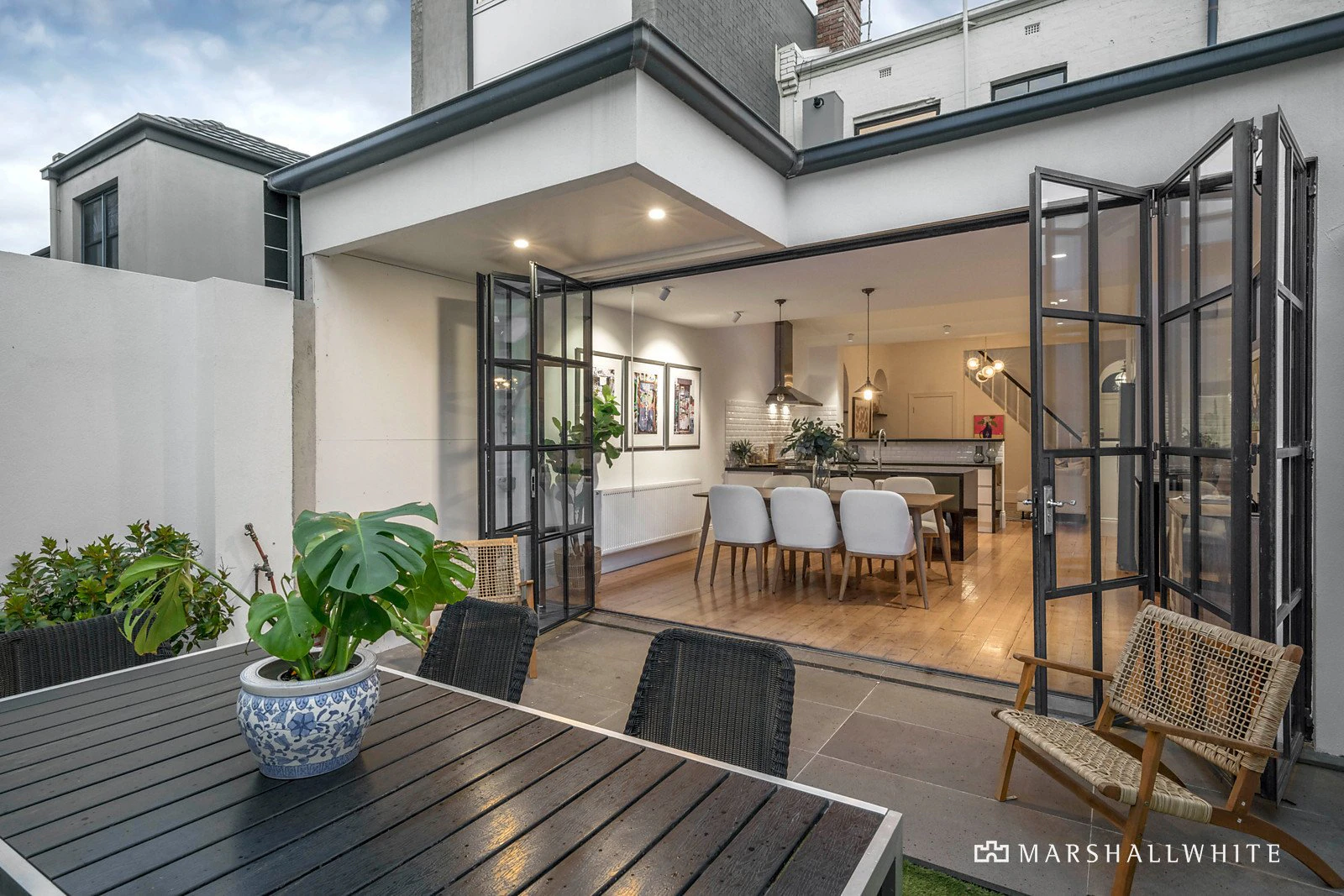 168 Napier Street, South Melbourne, VIC