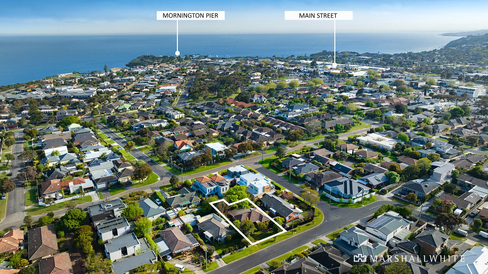 4 Alexander Avenue, Mornington, VIC