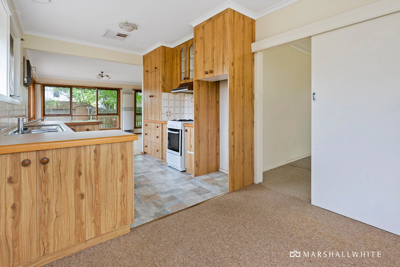 4 Alexander Avenue, Mornington, VIC