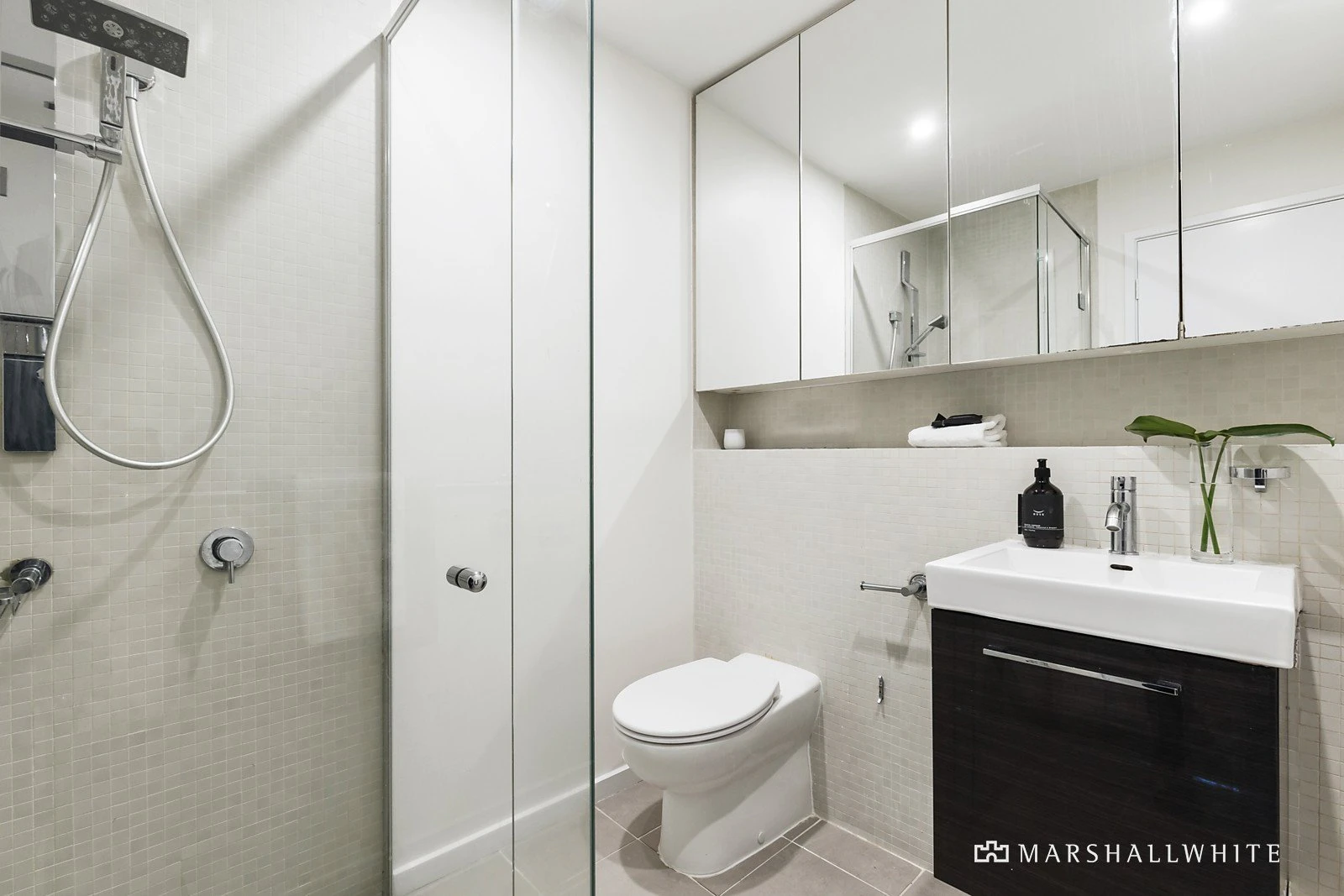 16/561 Glenferrie Road, Hawthorn, VIC