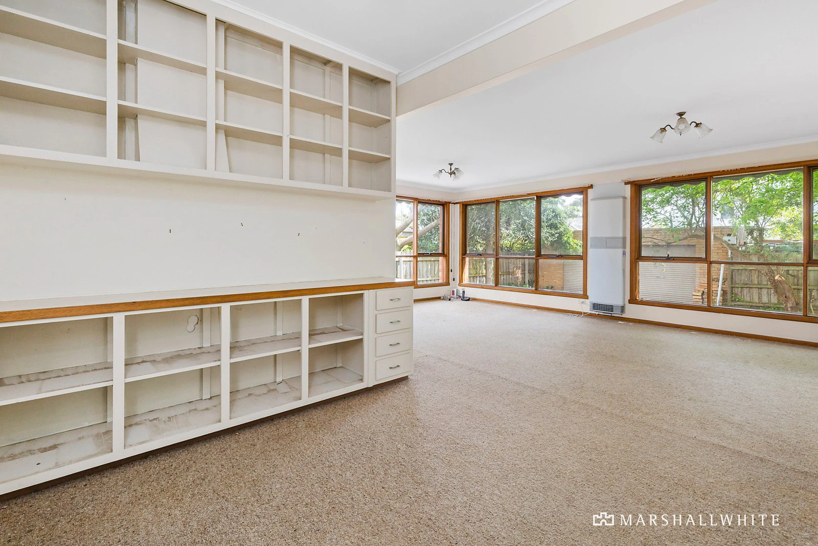4 Alexander Avenue, Mornington, VIC