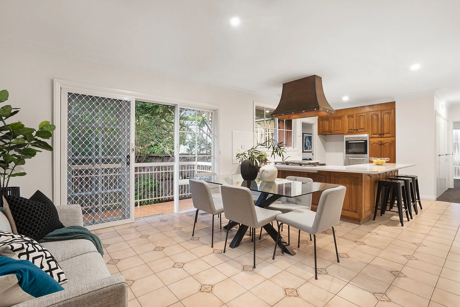 1/69 Walpole Street, Kew, VIC