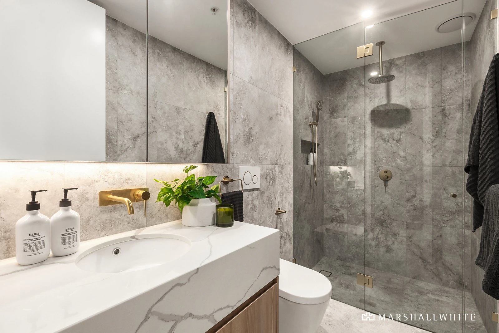 202/469 Riversdale Road, Hawthorn East, VIC