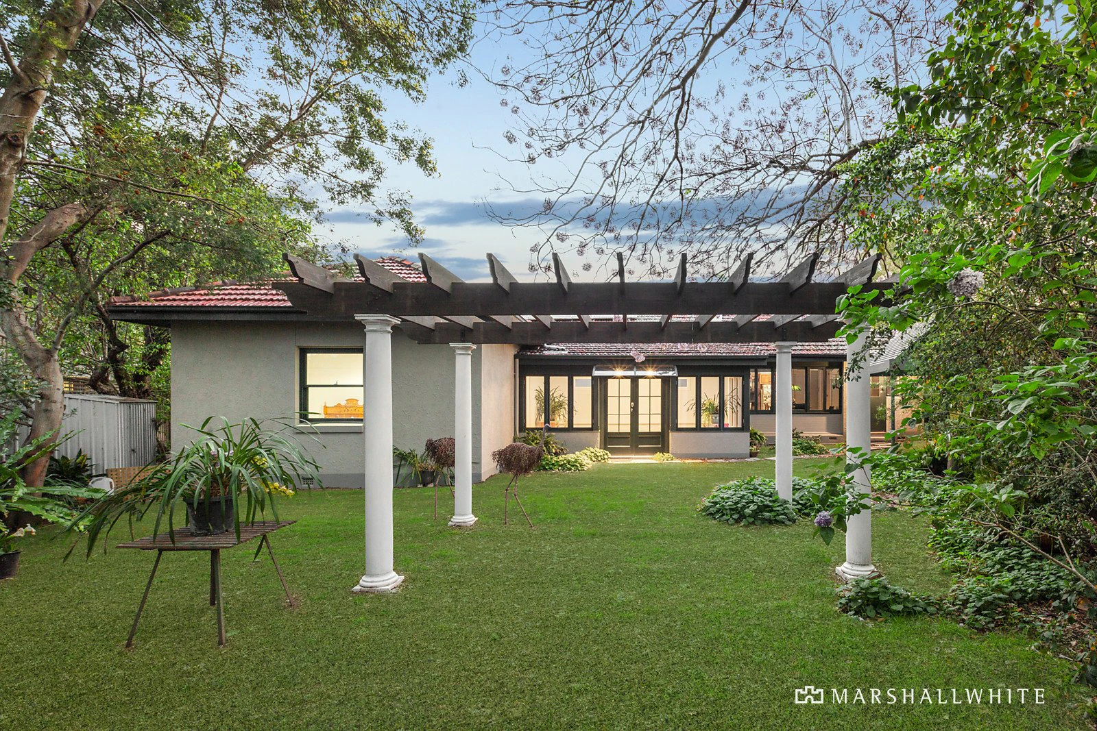 1 Swinburne Avenue, Hawthorn, VIC