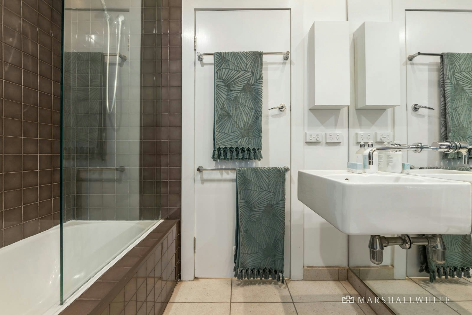 2/29 Marine Parade, St Kilda, VIC