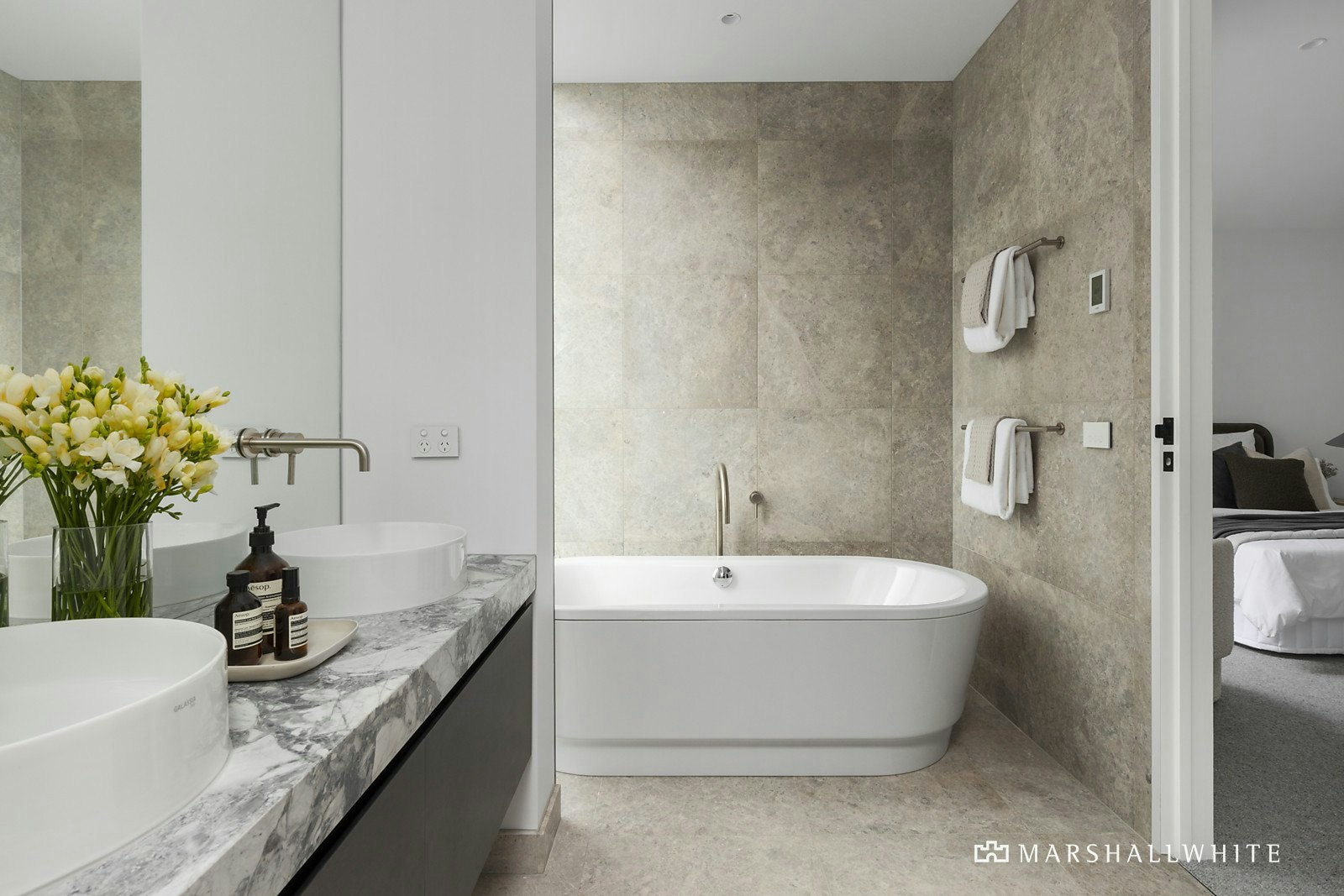 4 Dunlop Avenue, Kew, VIC