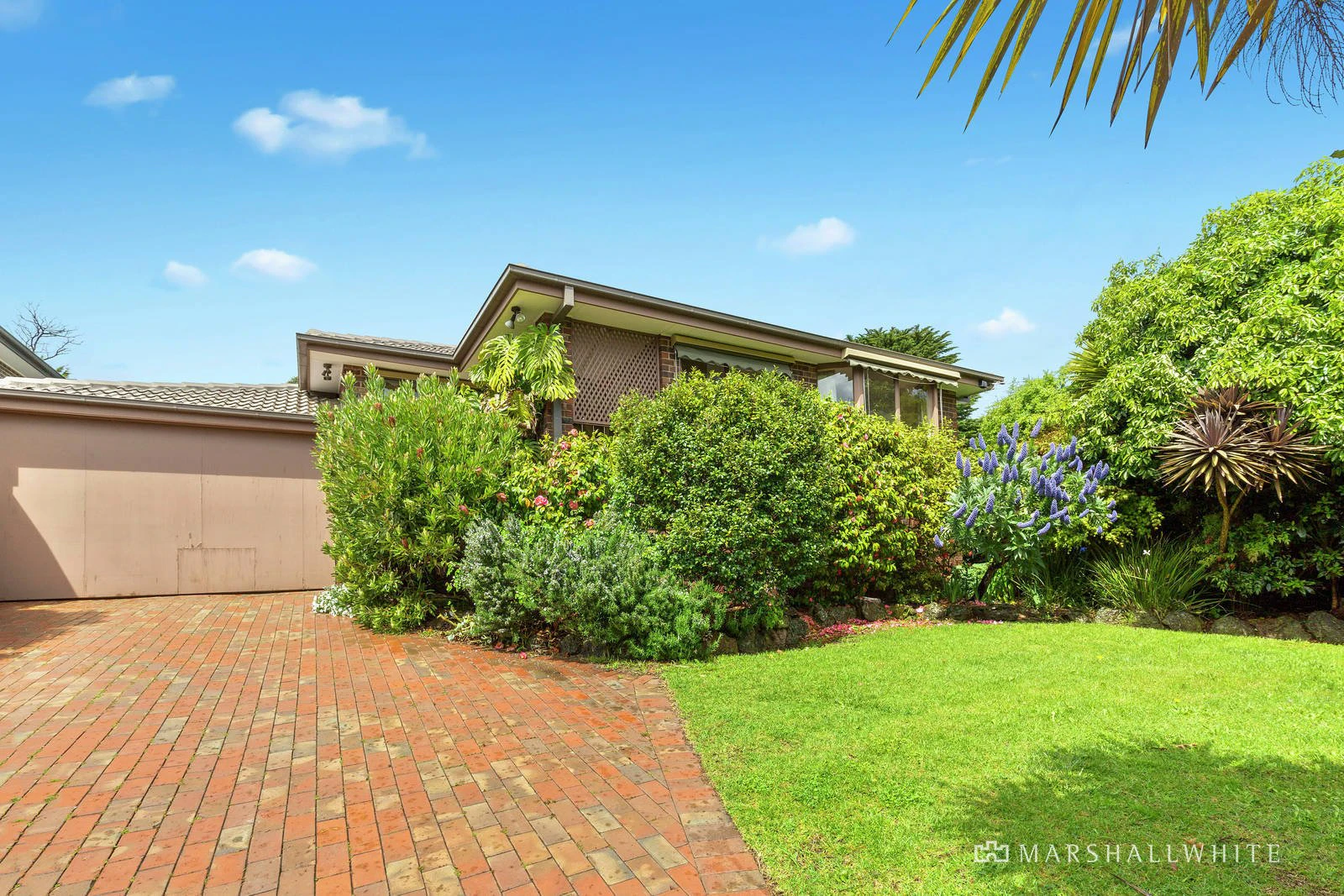 21 Summerhill Crescent, Mount Eliza, VIC
