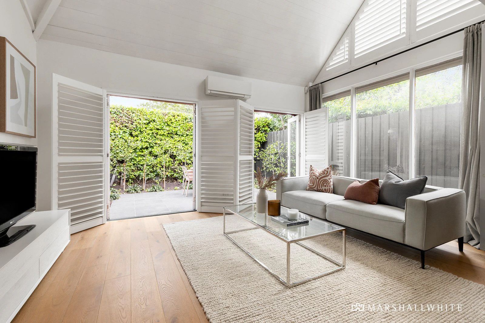 16 Lang Street, South Yarra, VIC