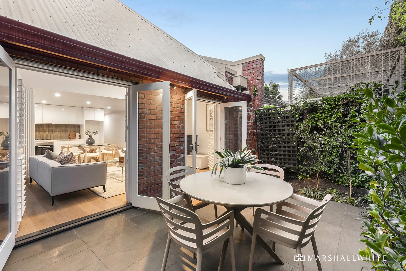 16 Lang Street, South Yarra, VIC