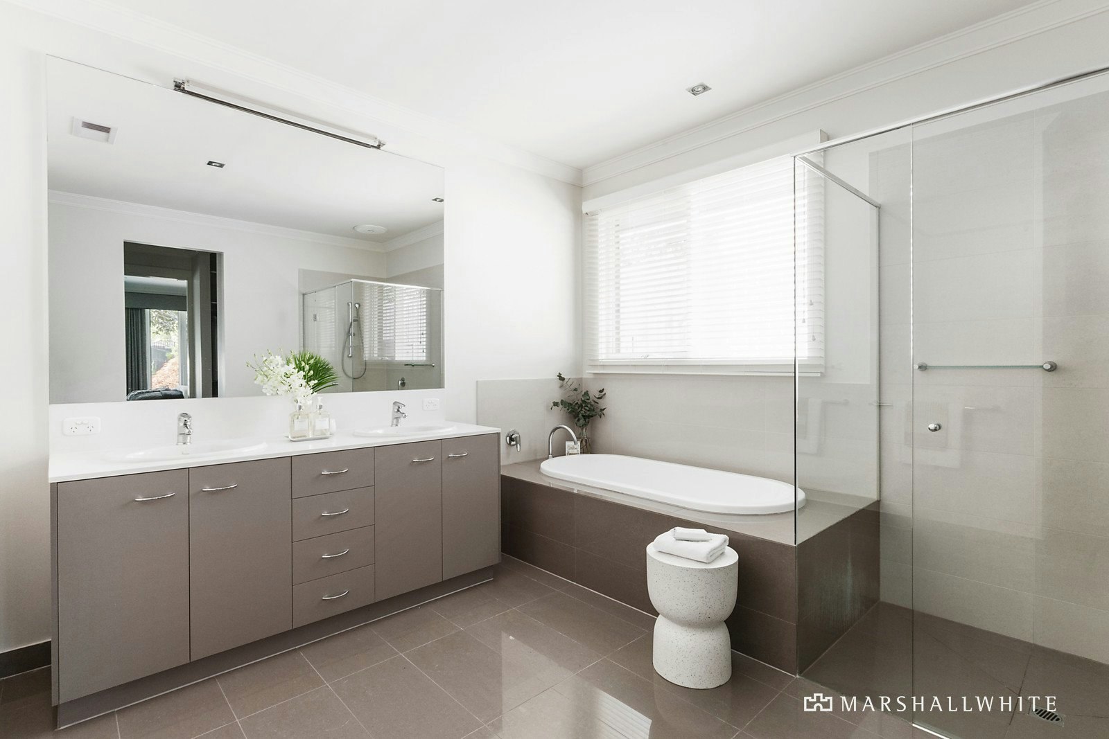 22 Courang Road, Glen Iris, VIC