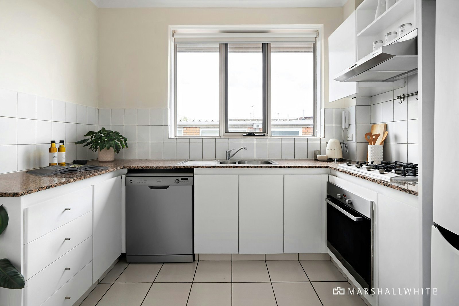 9/301 Dandenong Road, Prahran, VIC