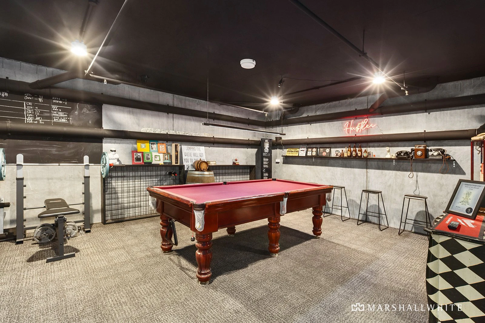 Penthouse 201/43 Willis Street, Hampton, VIC