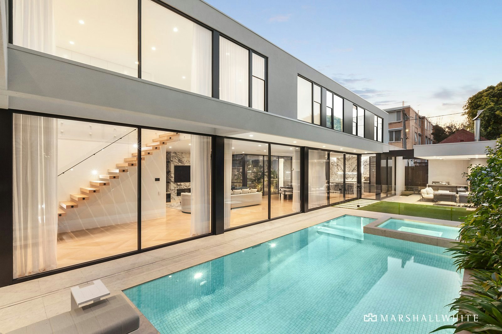 6 Vautier Street, Elwood, VIC