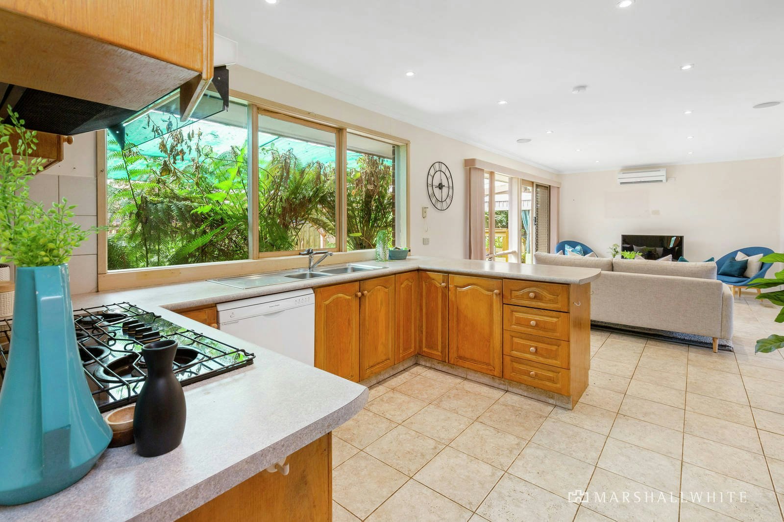 21 Summerhill Crescent, Mount Eliza, VIC