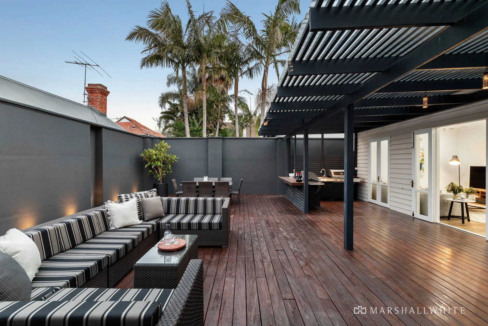 38 Kooyong Road, Armadale, VIC