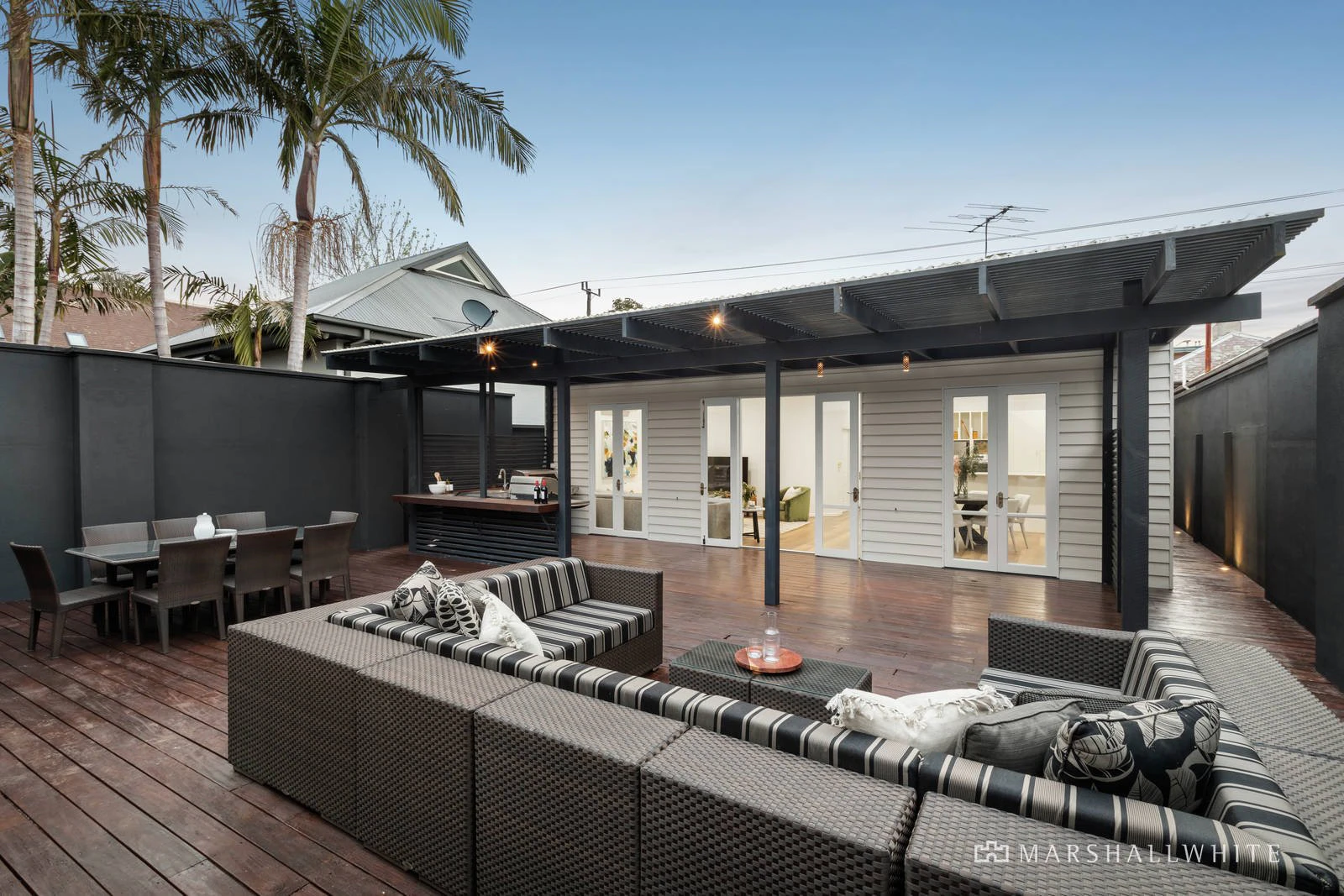 38 Kooyong Road, Armadale, VIC