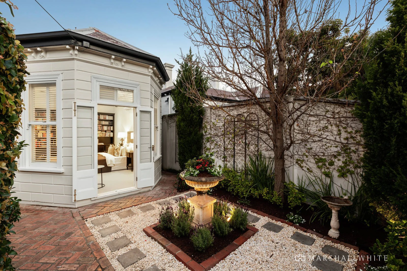 38 Kooyong Road, Armadale, VIC