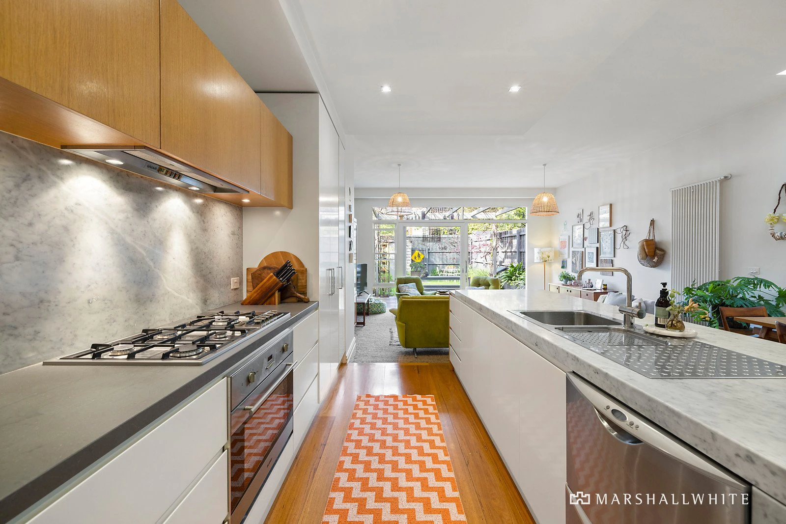 10 Moore Street, Elwood, VIC