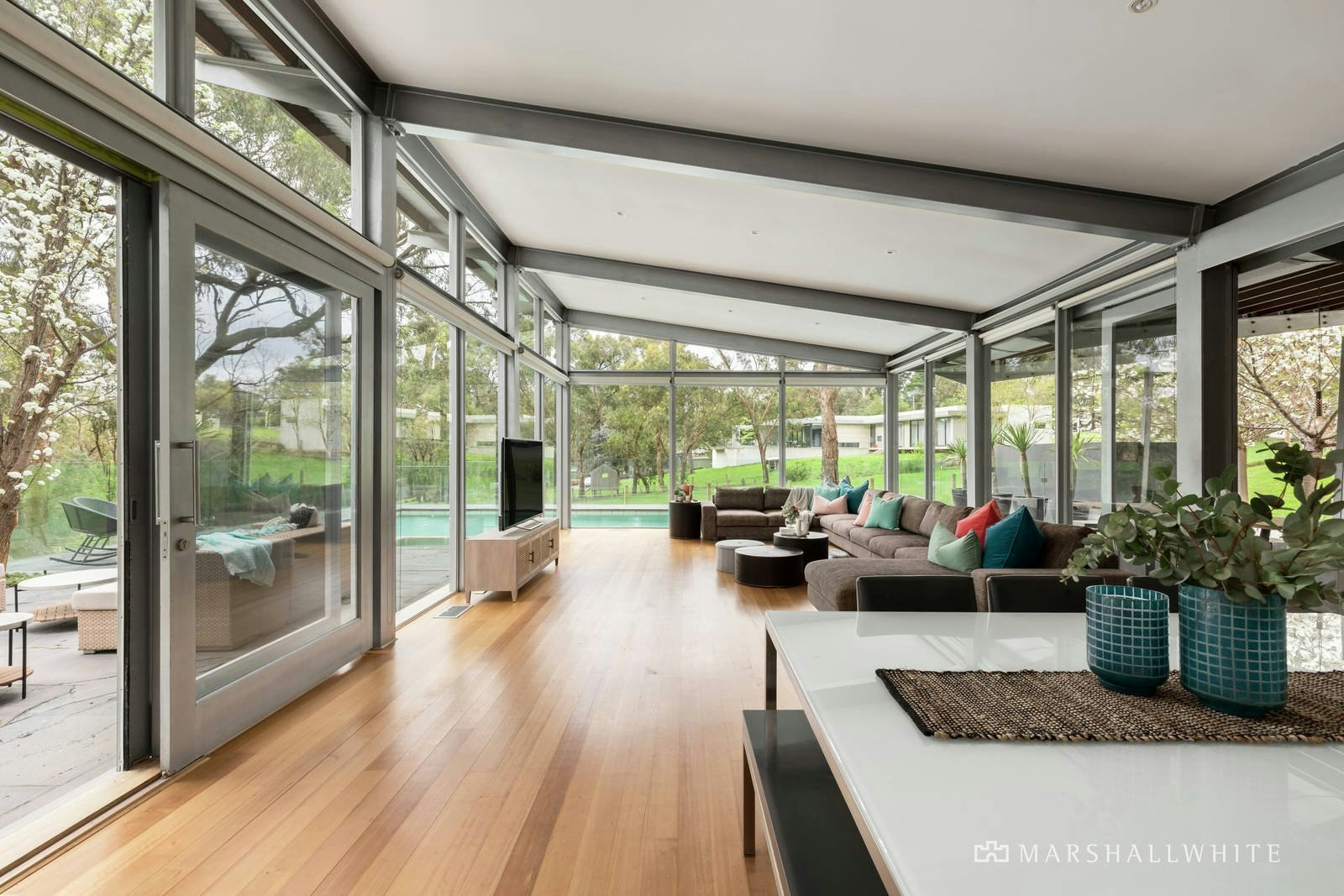 123 Knees Road, Park Orchards, VIC